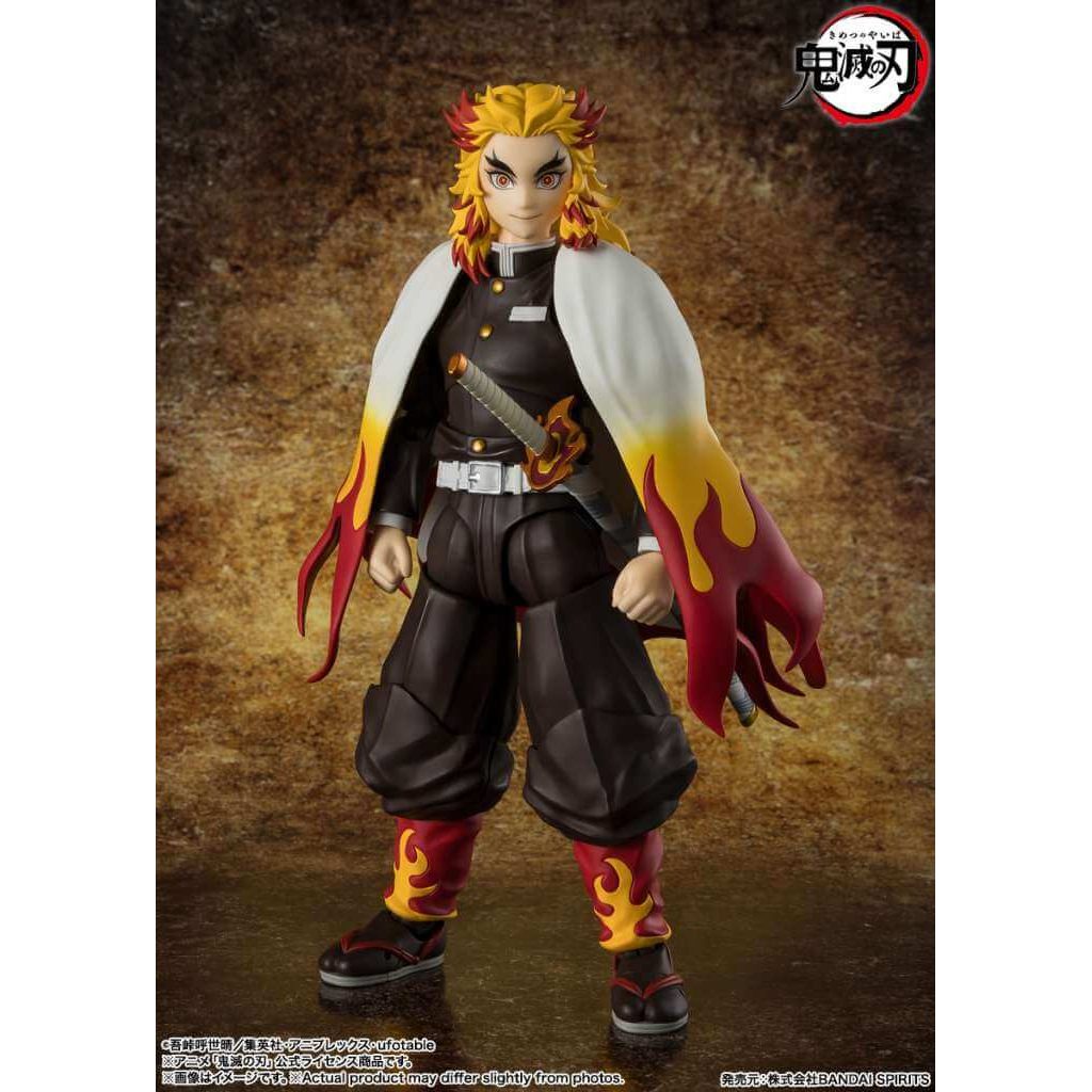 Demon Slayer: Kimetsu no Yaiba S.H. Figuarts Action Figure Kyojuro Rengoku 15cm - Action Figures - Bandai Tamashii Nations - Hobby Figures UK