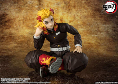 Demon Slayer: Kimetsu no Yaiba S.H. Figuarts Action Figure Kyojuro Rengoku 15cm - Action Figures - Bandai Tamashii Nations - Hobby Figures UK