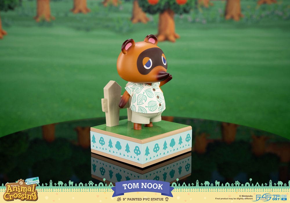Animal Crossing: New Horizons PVC Statue Tom Nook 22cm - Scale Statue - First 4 Figures - Hobby Figures UK