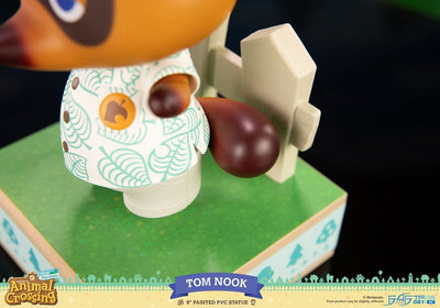 Animal Crossing: New Horizons PVC Statue Tom Nook 22cm - Scale Statue - First 4 Figures - Hobby Figures UK