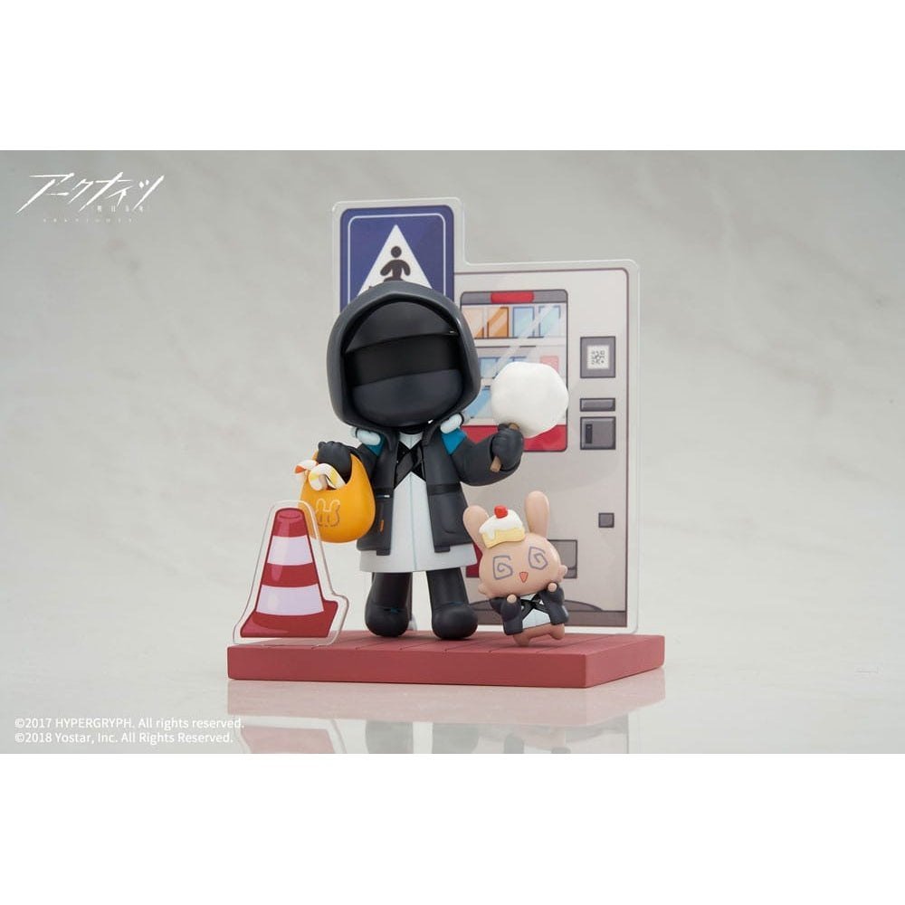 Arknights PVC Statue Mini Series Will You be Having the Dessert? Doctor 10cm - Scale Statue - APEX - Hobby Figures UK