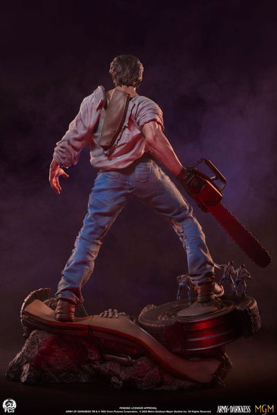 Army of Darkness Premier Series Statue 1/4 Ash 53cm - Scale Statue - Premium Collectibles Studio - Hobby Figures UK