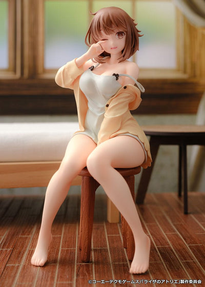 Atelier Ryza: Ever Darkness & the Secret Hideout PVC Statue 1/7 Reisalin Stout Nightclothes Ver. 19cm