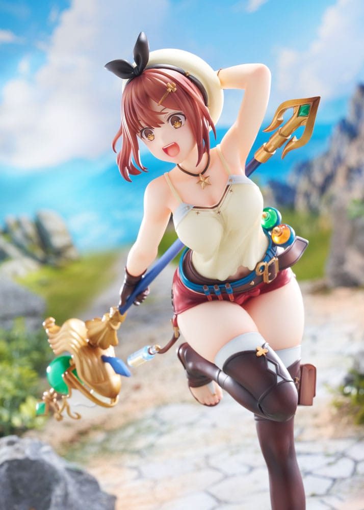 Atelier Ryza: Ever Darkness & the Secret Hideout The Animation PVC Statue 1/7 Reisalin "Ryza" Stout Summer Adventure! 24cm - Scale Statue - Claynel - Hobby Figures UK
