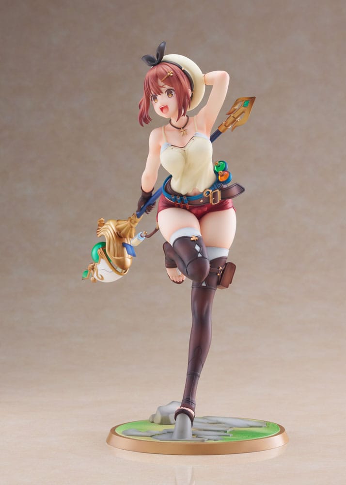 Atelier Ryza: Ever Darkness & the Secret Hideout The Animation PVC Statue 1/7 Reisalin "Ryza" Stout Summer Adventure! 24cm - Scale Statue - Claynel - Hobby Figures UK