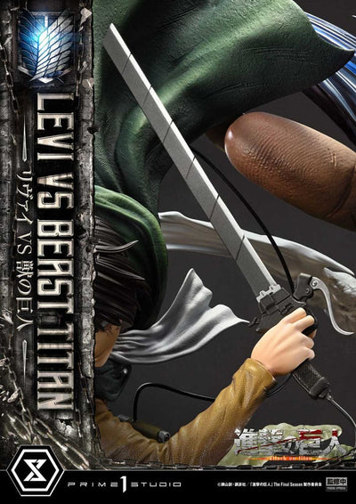 Attack on Titan Ultimate Premium Masterline Series Statue 1/4 Levi Versus Beast Titan 73cm - Scale Statue - Prime 1 Studio - Hobby Figures UK