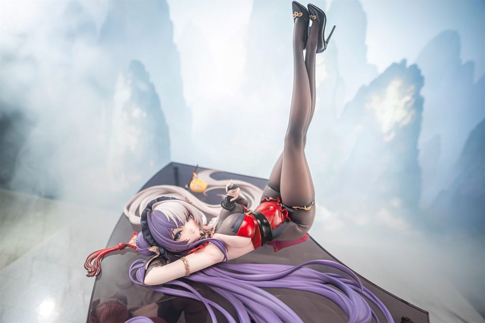 Azur Lane PVC Statue 1/6 Ying Swei Frolicking Flowers, Verse I Ver. 20cm - Scale Statue - AniGame - Hobby Figures UK