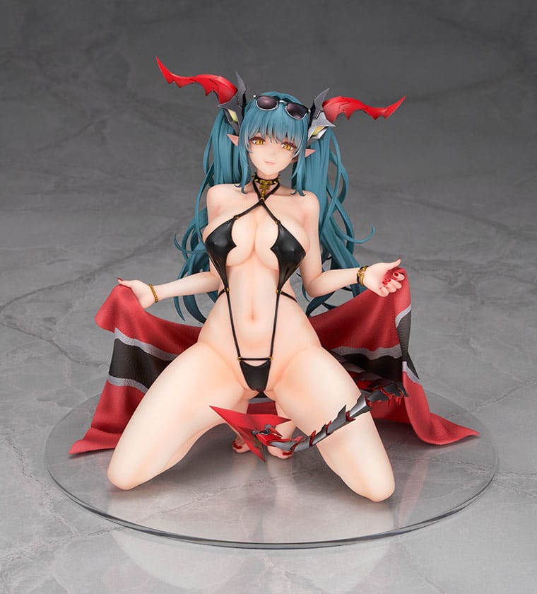 Azur Lane PVC Statue 1/7 Regensburg Dark Dragon and the Coast of Light Ver. 16cm - Scale Statue - Alter - Hobby Figures UK