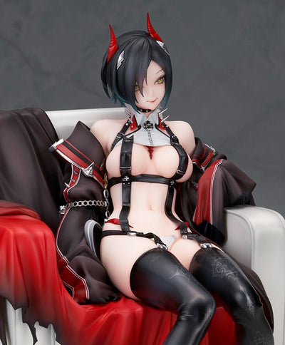 Azur Lane PVC Statue Ulrich von Hutten AmiAmi Exclusive 20cm - Scale Statue - Alter - Hobby Figures UK