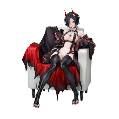 Azur Lane PVC Statue Ulrich von Hutten AmiAmi Exclusive 20cm - Scale Statue - Alter - Hobby Figures UK