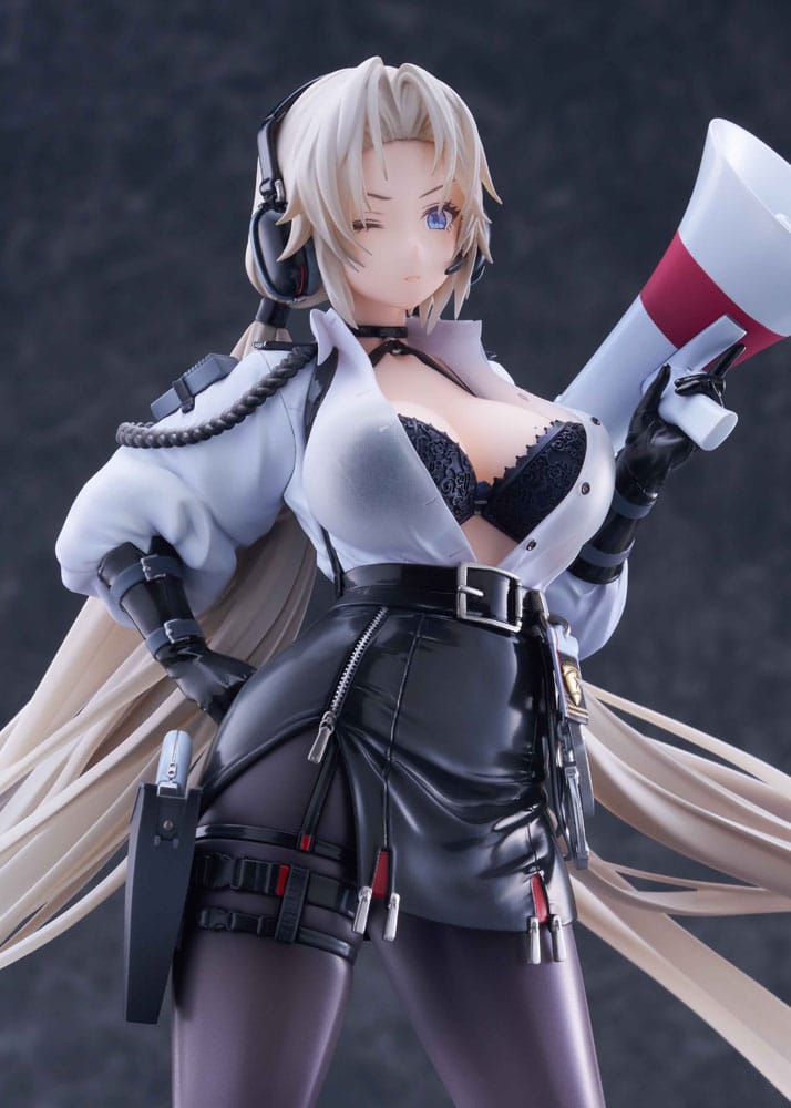 Azur Lane Statue 1/6 Kronshtadt Begin the Rush! 28cm - Scale Statue - Golden Head - Hobby Figures UK