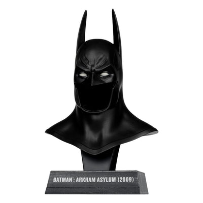 Batman: Arkham Asylum DC Direct Mini Replica 1/3 Batman Cowl 19cm