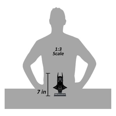 Batman: Arkham Asylum DC Direct Mini Replica 1/3 Batman Cowl 19cm
