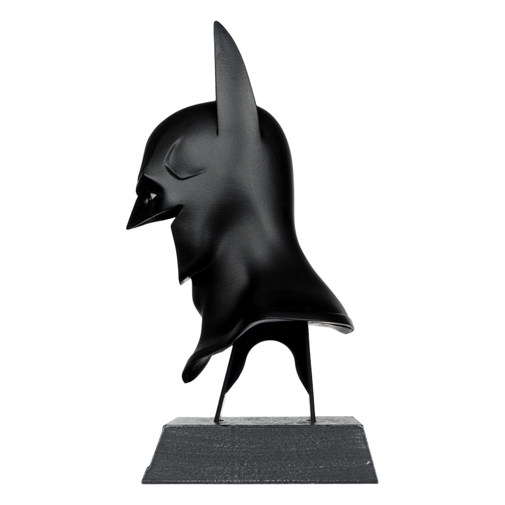Batman: Arkham Asylum DC Direct Mini Replica 1/3 Batman Cowl 19cm