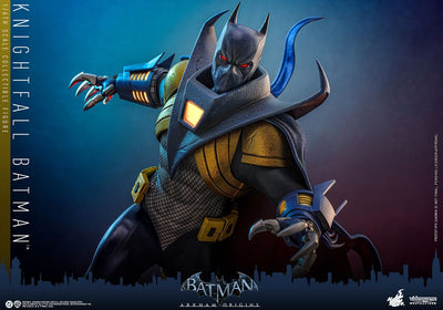 Batman: Arkham Origins Videogame Masterpiece Action Figure 1/6 Knightfall Batman 32cm - Action Figures - Hot Toys - Hobby Figures UK