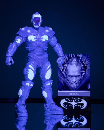 Batman & Robin DC Multiverse Action Figure Mr. Freeze (Black Light Edition) (Gold Label) 18cm - Action Figures - McFarlane Toys - Hobby Figures UK