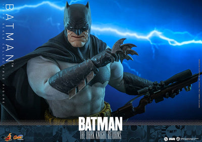 Batman: The Dark Knight Returns Comic Masterpiece Action Figure 1/6 Batman 32cm - Action Figures - Hot Toys - Hobby Figures UK