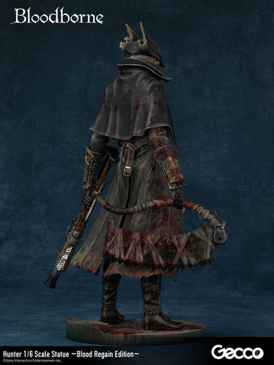 Bloodborne The Old Hunters PVC Statue 1/6 Hunter Blood Regain Edition 32cm - Scale Statue - Gecco - Hobby Figures UK