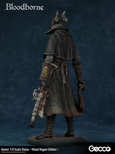 Bloodborne The Old Hunters PVC Statue 1/6 Hunter Blood Regain Edition 32cm - Scale Statue - Gecco - Hobby Figures UK