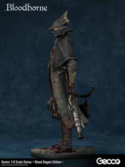 Bloodborne The Old Hunters PVC Statue 1/6 Hunter Blood Regain Edition 32cm - Scale Statue - Gecco - Hobby Figures UK