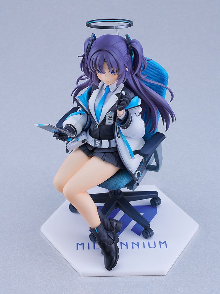 Blue Archive PVC Statue 1/7 Yuuka Daily Life Of A Treasurer 20cm - Scale Statue - Good Smile Company - Hobby Figures UK