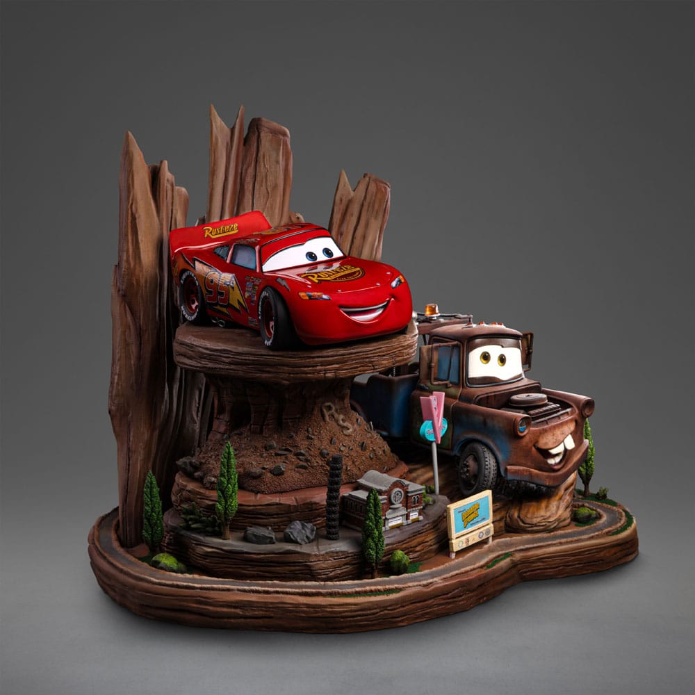 Cars Deluxe Art Scale Statue 1 10 Lightning Mcqueen Tow Mater 31cm Hobby Figures