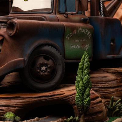 Cars Deluxe Art Scale Statue 1/10 Lightning Mcqueen & Tow Mater 31cm - Scale Statue - Iron Studios - Hobby Figures UK