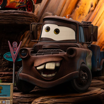 Cars Deluxe Art Scale Statue 1/10 Lightning Mcqueen & Tow Mater 31cm - Scale Statue - Iron Studios - Hobby Figures UK