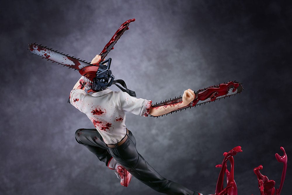 Chainsaw Man PVC Statue 1/7 Chainsaw Man 30cm - Scale Statue - Good Smile Company - Hobby Figures UK