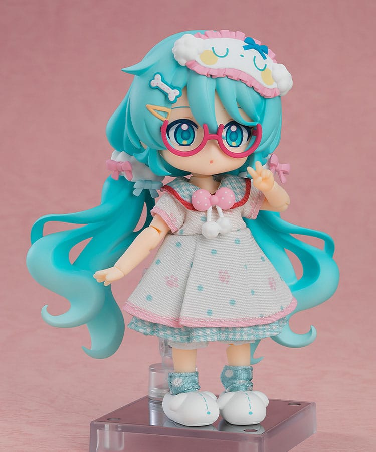 Character Vocal Series 01: Hatsune Miku Nendoroid Doll Action Figure Hatsune Miku: Loungewear Outfit Ver. 10cm - Action Figures - Good Smile Company - Hobby Figures UK