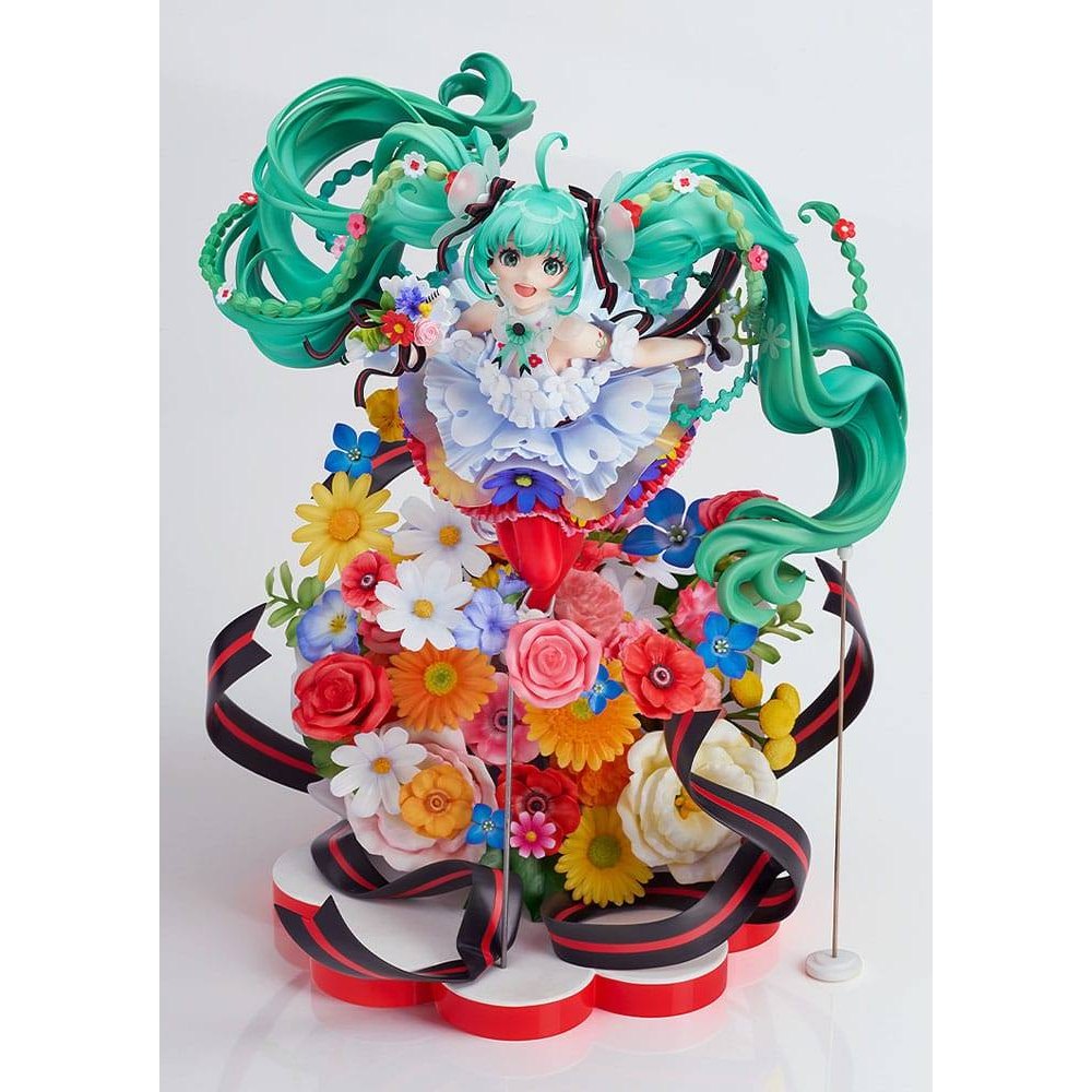 Character Vocal Series 01: Hatsune Miku PVC Statue 1/7 Hatsune Miku: Japan Live Tour 2025 Blooming 32cm - Scale Statue - Good Smile Company - Hobby Figures UK