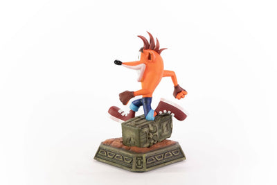Crash Bandicoot Statue Crash Bandicoot Classic 32cm - Scale Statue - First 4 Figures - Hobby Figures UK