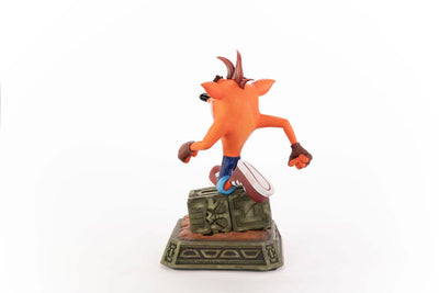 Crash Bandicoot Statue Crash Bandicoot Classic 32cm - Scale Statue - First 4 Figures - Hobby Figures UK