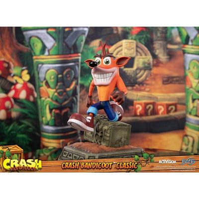 Crash Bandicoot Statue Crash Bandicoot Classic 32cm - Scale Statue - First 4 Figures - Hobby Figures UK