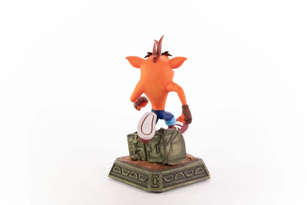 Crash Bandicoot Statue Crash Bandicoot Classic 32cm - Scale Statue - First 4 Figures - Hobby Figures UK