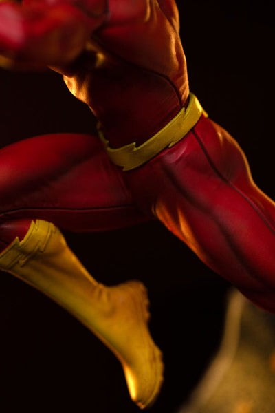 DC Comics Art Scale Statue 1/10 Flash 25cm - Scale Statue - Iron Studios - Hobby Figures UK