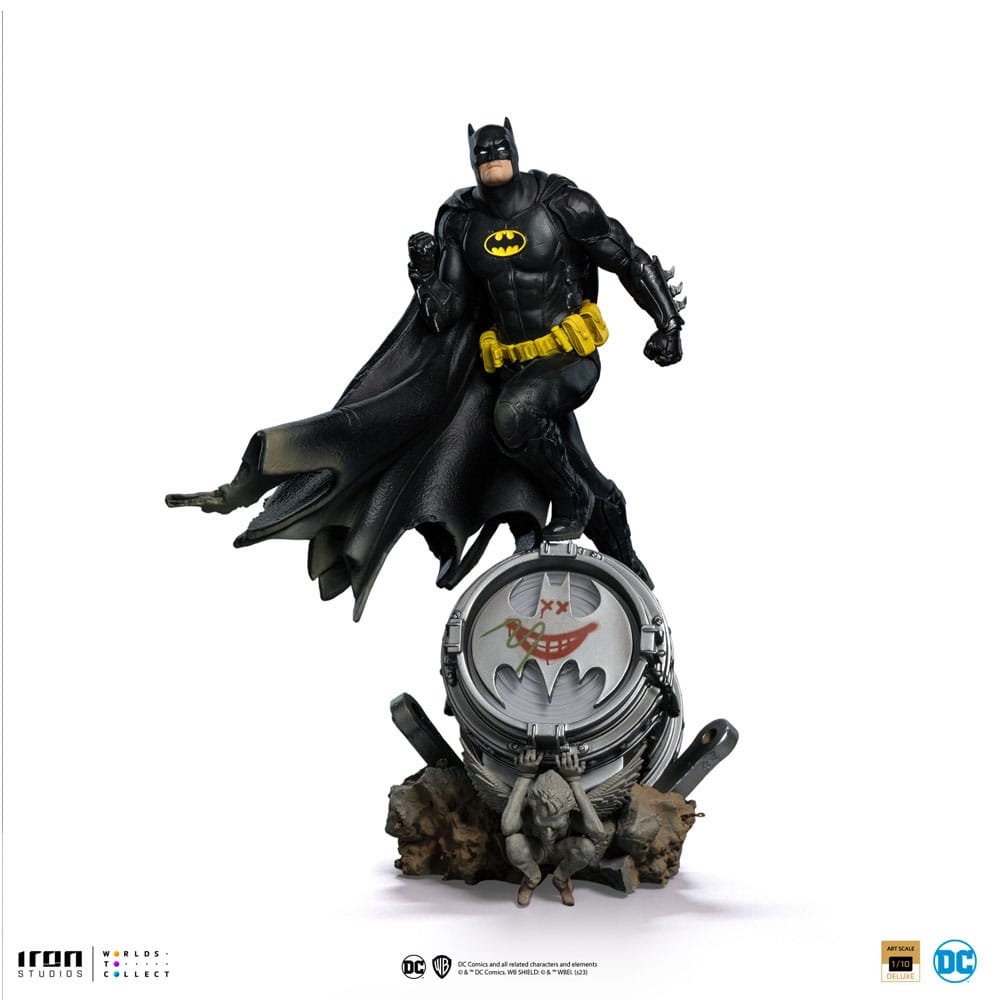 DC Comics BDS Art Scale Statue 1/10 Batman Deluxe (Black Version Exclusive) heo EU Exclusive 30cm - Scale Statue - Iron Studios - Hobby Figures UK