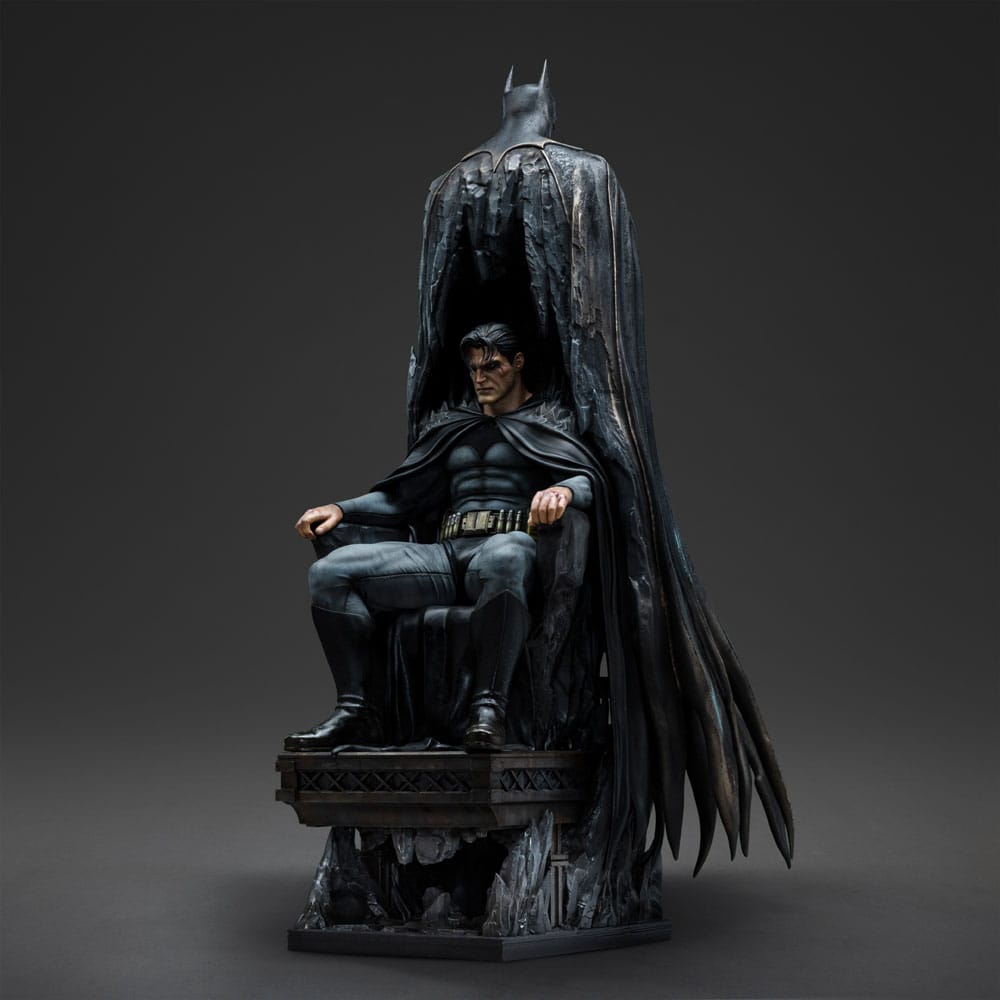 DC Comics Legacy Replica Statue 1/4 Batman and Bruce Wayne 79cm - Scale Statue - Iron Studios - Hobby Figures UK