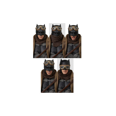 DC Comics MAFEX Action Figure Knightmare Batman Snyder´s Justice League Ver. 16cm - Action Figures - Medicom - Hobby Figures UK