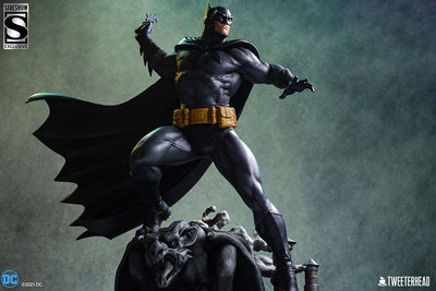 DC Comics Maquette 1/4 Batman (Black and Gray Edition) 66cm - Scale Statue - Tweeterhead - Hobby Figures UK