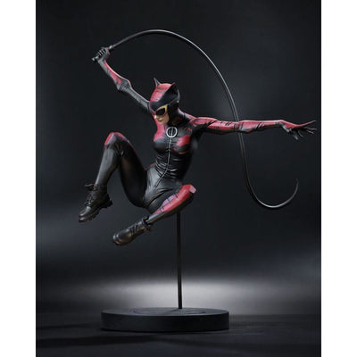 DC Designer Series Statue 1/6 Catwoman by Jock 33cm - Scale Statue - DC Direct - Hobby Figures UK