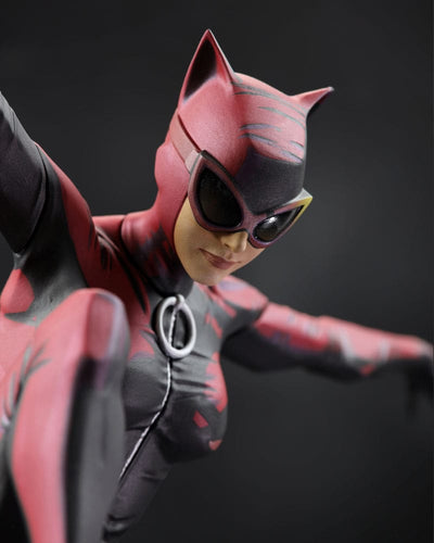 DC Designer Series Statue 1/6 Catwoman by Jock 33cm - Scale Statue - DC Direct - Hobby Figures UK