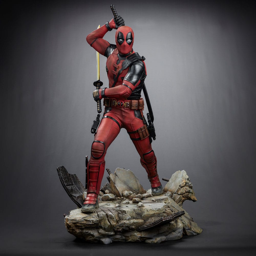 Deadpool 3 Legacy Replica Statue 1/4 Deadpool 58cm - Scale Statue - Iron Studios - Hobby Figures UK