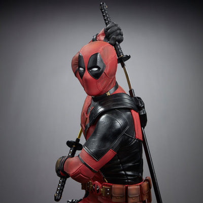 Deadpool 3 Legacy Replica Statue 1/4 Deadpool 58cm - Scale Statue - Iron Studios - Hobby Figures UK