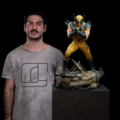 Deadpool 3 Legacy Replica Statue 1/4 Wolverine 51cm - Scale Statue - Iron Studios - Hobby Figures UK