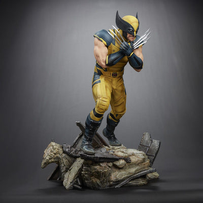 Deadpool 3 Legacy Replica Statue 1/4 Wolverine 51cm - Scale Statue - Iron Studios - Hobby Figures UK
