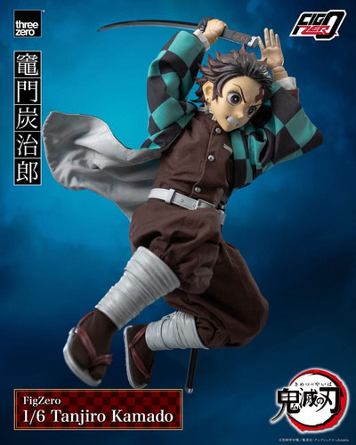 Demon Slayer: Kimetsu no Yaiba FigZero Action Figure 1/6 Tanjiro Kamado 27cm - Action Figures - ThreeZero - Hobby Figures UK