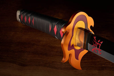 Demon Slayer: Kimetsu no Yaiba Proplica Replica 1/1 Nichirin Sword (Tanjiro Kamado) Kyojuro Rengoku´s Sword Gueard Ver. 88cm