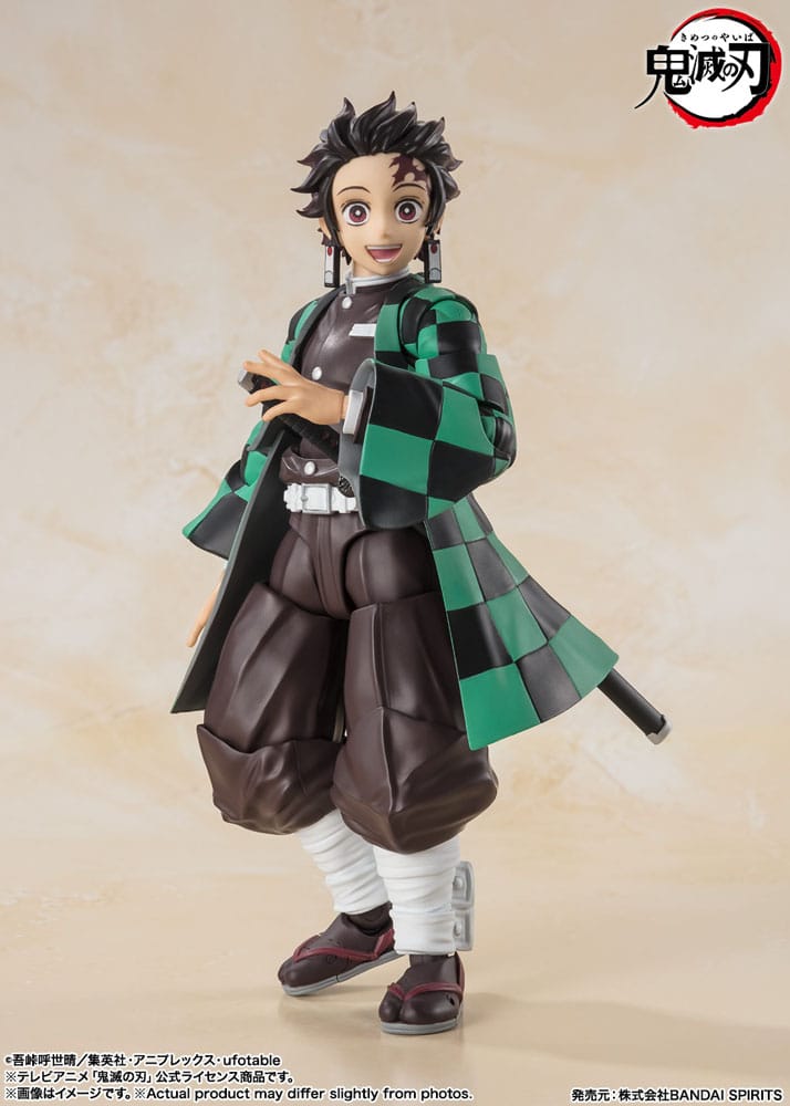 thumbnail interactive-video image 1 of Bandai Demon Slayer Chibi Masters Figure – Tanjiro Kamado #01 (2-Inch Collectible) 1 of 4