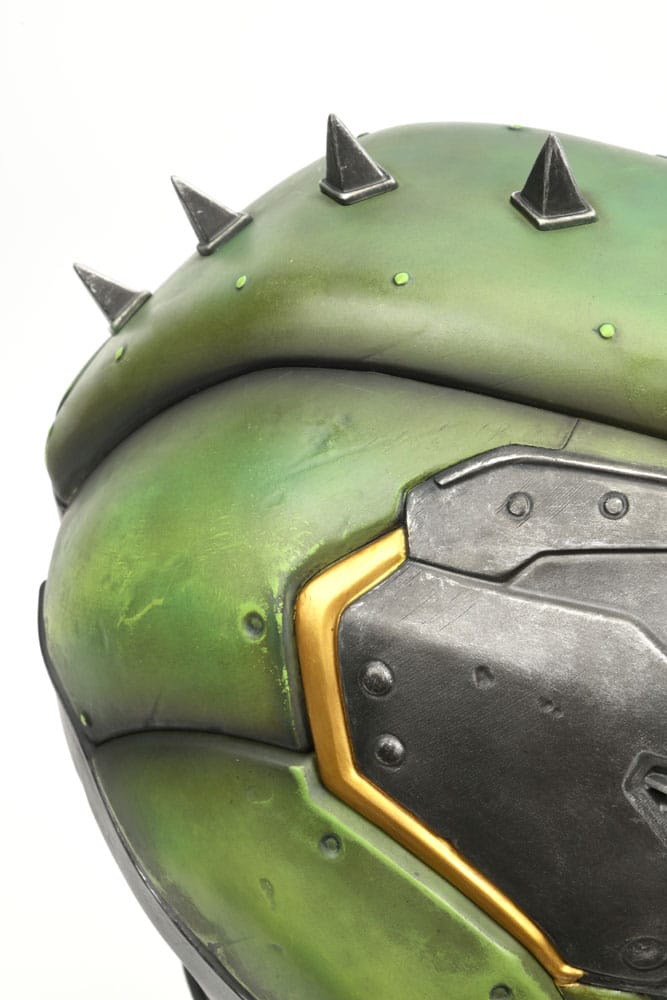 Doom The Dark Ages Replica Helmet Doom Slayer 36cm - Scale Statue - DEVplus - Hobby Figures UK